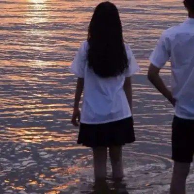 真人唯美情侣头像恋爱中的女孩情侣头像我要个性网
