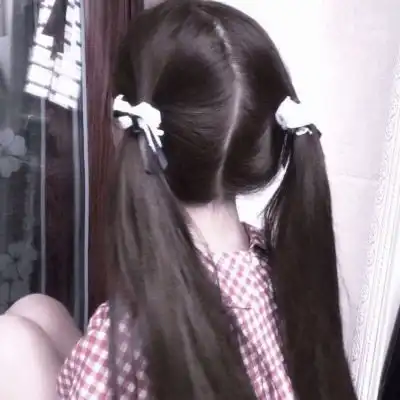 校园女生同桌头像一左一右
