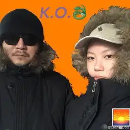 窦唯与窦靖童同框网友父女情深

