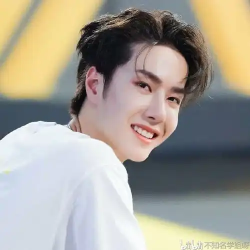 青春期男生如何变帅这样做真的很有效
