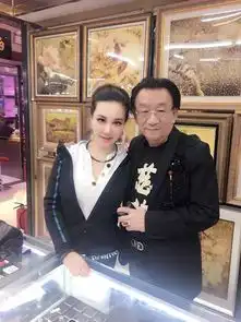 相声大师侯耀华和蛇精女徒弟同游四天四夜羞羞桃子
