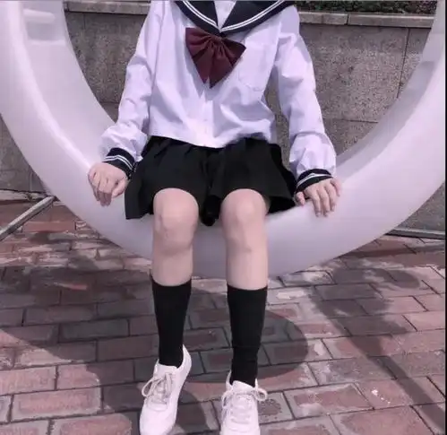 一眼万年jk风头像,快和小姐妹一起换,浪漫句子
