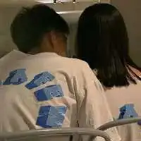 2021真人爱人微信头像
