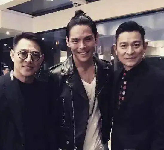 刘德华最落魄的时候,她直接开出4000万的支票,连欠条都没打
