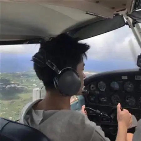 非主流头像情侣,输什么也不能输心情开心点

