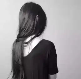 不爱了,就陌生
