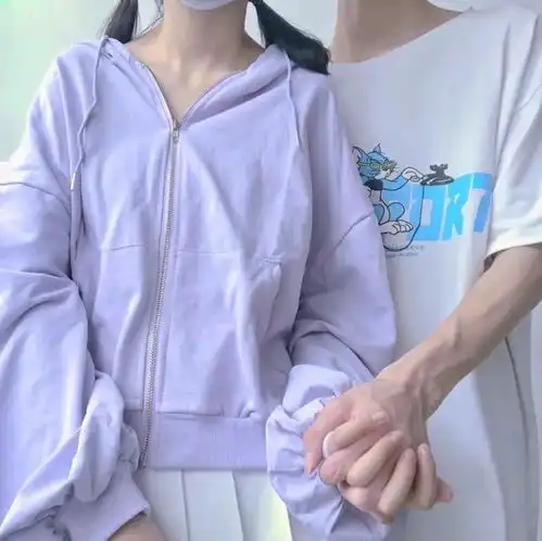 高冷又温柔的情侣网名情头
