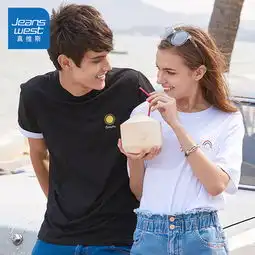 不同季节如何穿情侣装教你高级别的秀恩爱方式
