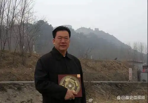 2009年北京男子祖坟挖出怪物,长相与逝者一样,专家罕见
