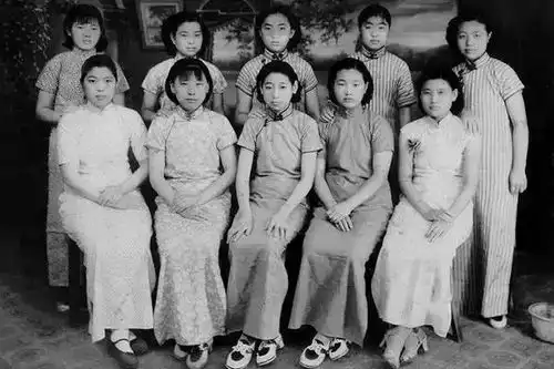 革命女杰秋瑾被家暴后跟丈夫决裂,死后他抑郁而终,儿女皆成才
