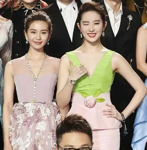 2022年85小花电视剧杨幂赵丽颖各2部baby手握王炸唐嫣赢在阵容
