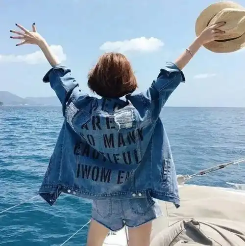 朋友圈里暖到哭的瞬间
