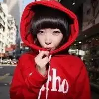 求这个男图的情侣
