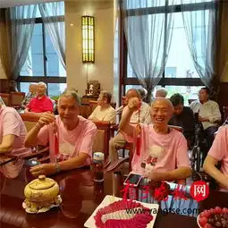 苏州的姐给16对老情侣过浪漫七夕节
