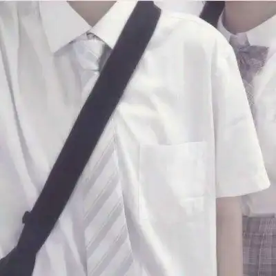 半身情侣头像不露脸一对姐就爱淑女怎么了
