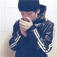 这件运动外套那个网店有卖
