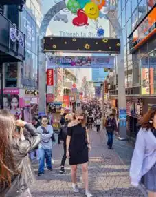揭秘东京让你瞬间上热推变网红的10大抖音圣地
