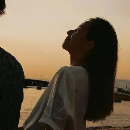 情头丨大海退了爱意也跟着散了
