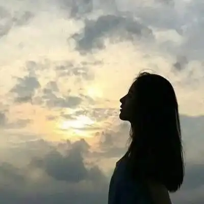 我的认真却只换来你的转身
