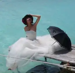 泳装婚纱照,马尔代夫蜜月归来,照片一箩筐

