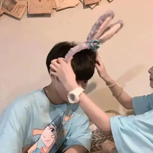 好看的情侣头像啊
