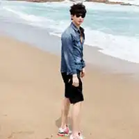 最新的阿宝色情侣头像
