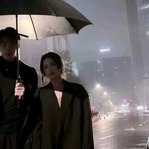 情侣头像你不是个合格的朋友还是做我老公吧
