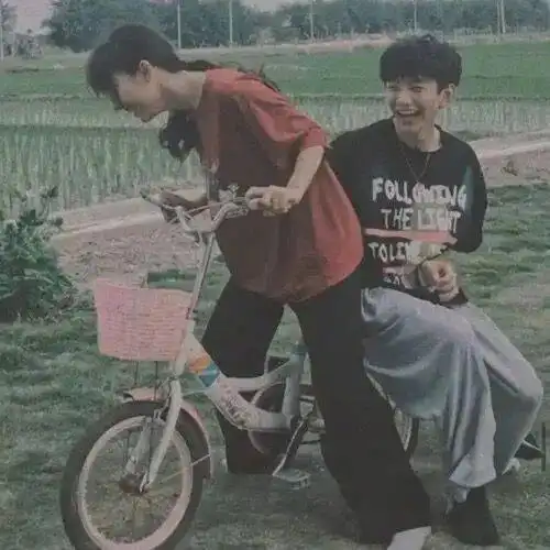 男女头像cp头像

