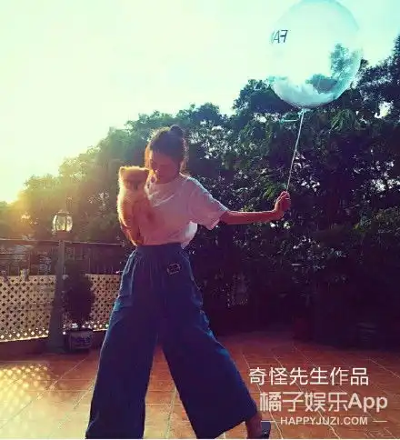从同事到恋人,男方求婚失败就换女方求婚,这对情侣也超甜
