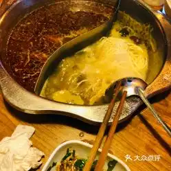 傣妹火锅荔湾广场店的鸳鸯锅底好不好吃用户评价口味怎么样广州美食鸳鸯锅底实拍图片大众点评
