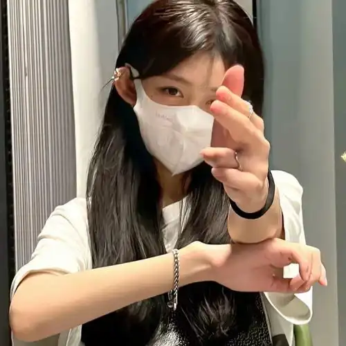 私藏高级小众感情侣头像高级氛围感cp情头明显
