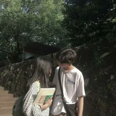 抖音热门暖心情侣头像双人一对高冷不是我的范er
