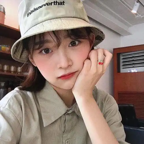 女人怎么联系你,说明了她会怎样爱你,别不知道
