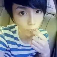 2012唯美幸福qq情侣头像两张一对
