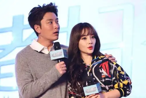 李小璐被爆已怀孕将领证,未婚夫对甜馨很好,贾乃亮也太能忍了吧
