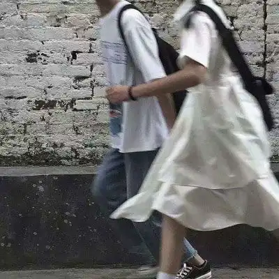 情侣头像无头下半身一对半身控两人衬衫装
