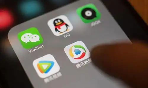 刚刚微信偷偷上线情侣空间,朋友圈都在秀
