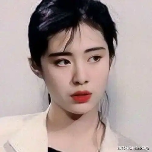有一种时尚叫王祖贤穿搭,30年前的衣品真潮流,港风美人好惊艳

