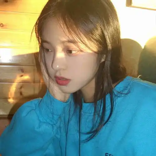 女生头像再见好心情
