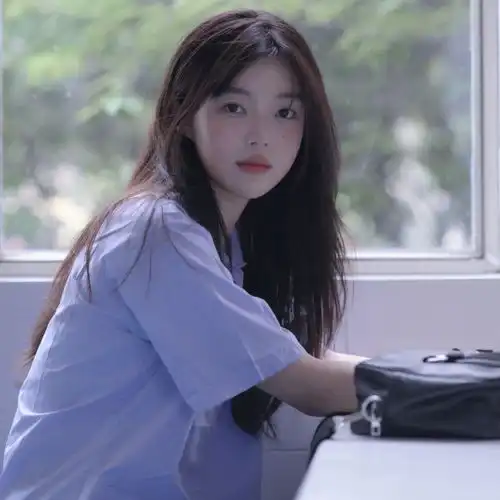 女生头像云雾消散我爱你众所皆知

