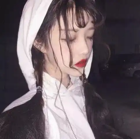 ins超火姐妹大于天闺蜜头像待你婚纱落地,我定短裙相配

