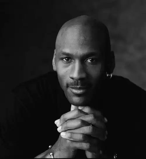 nba十大黑人帅哥排行绝对不是吹的,第一已经征服全世界
