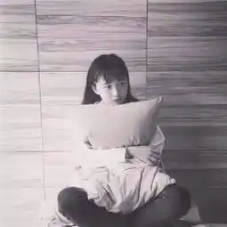 情侣头像经历过了,就知道,流光只是生命的旁观者
