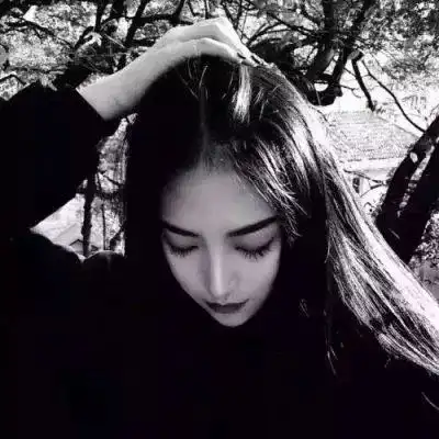 微信很火的经典句子,习惯了孤独,一个人就是全世界
