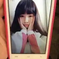 自拍情侣头像爱自拍的情侣
