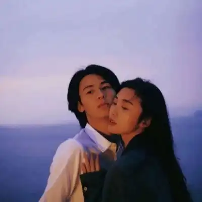 热恋期的超甜情侣头像真人系列
