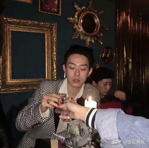 有哪些看起来格调很高的头像
