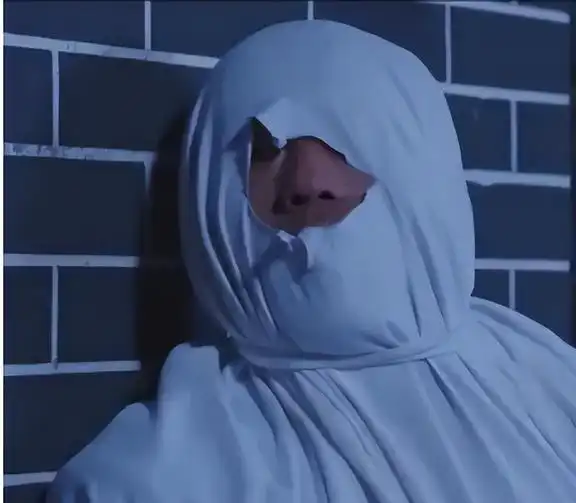 精彩笑话段子集锦,笑话你凉着我了不说,还夹我腿毛
