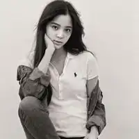 欧阳娜娜小鹿斑比头像
