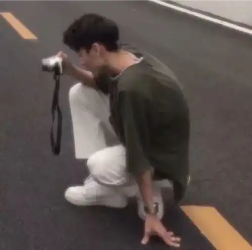 如果你有我就够了那么我也是情头
